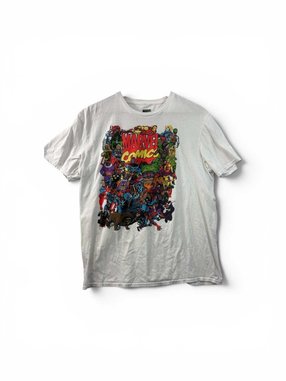 Marvel Comics Adult T-Shirt Collage of Heroes Around The Logo Size Large Shirt‎